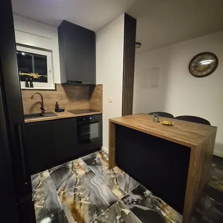Luxury Zita