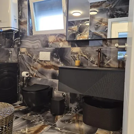 Luxury Zita Apartment