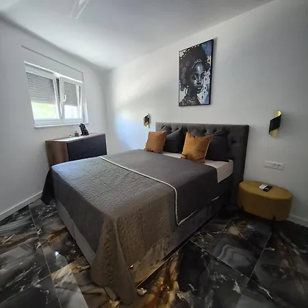 Luxury Zita Apartment