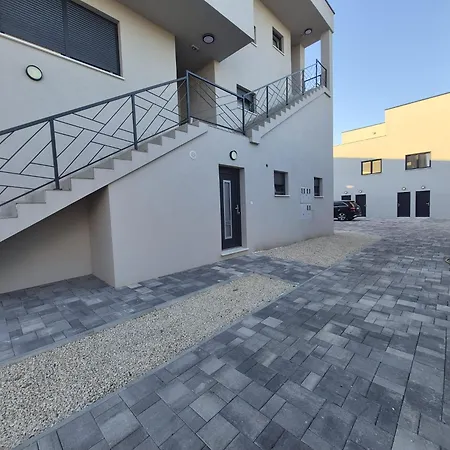 Apartment Luxury Zita *