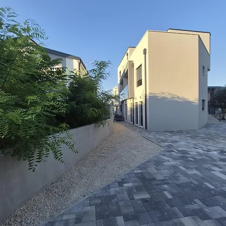 Luxury Zita Apartment